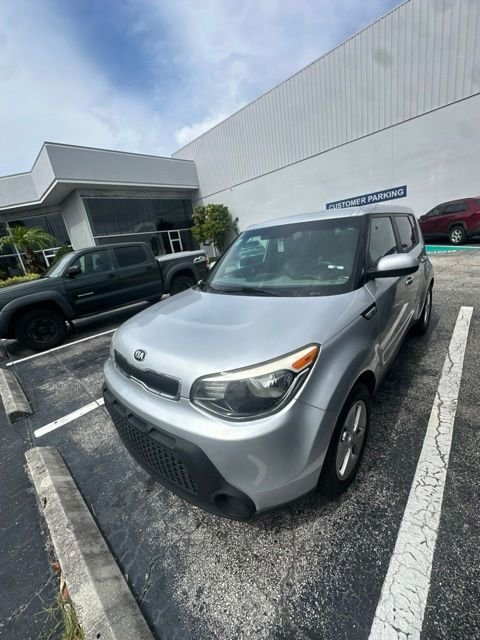 Used 2016 Silver Kia Base image 3