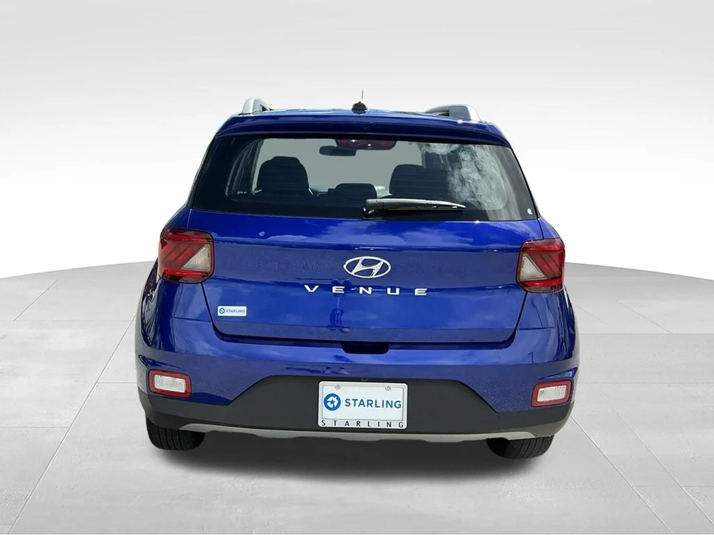 Used 2025 Blue Hyundai SEL image 7