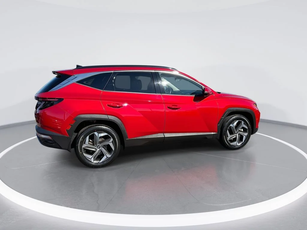 Used 2023 Red Hyundai Limited image 9