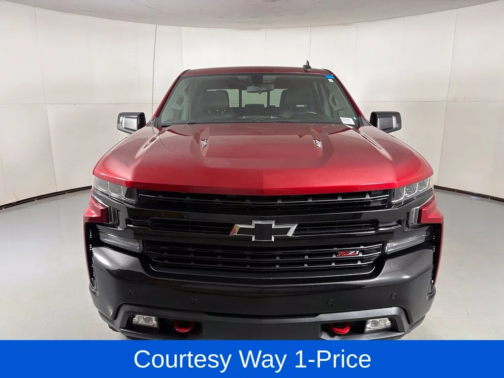 Used 2021 Red Chevrolet LT Trail Boss image 4