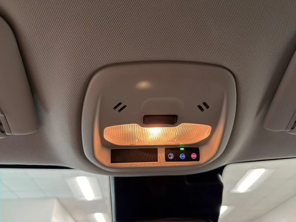 New 2026 Summit White Chevrolet ACTIV image 16