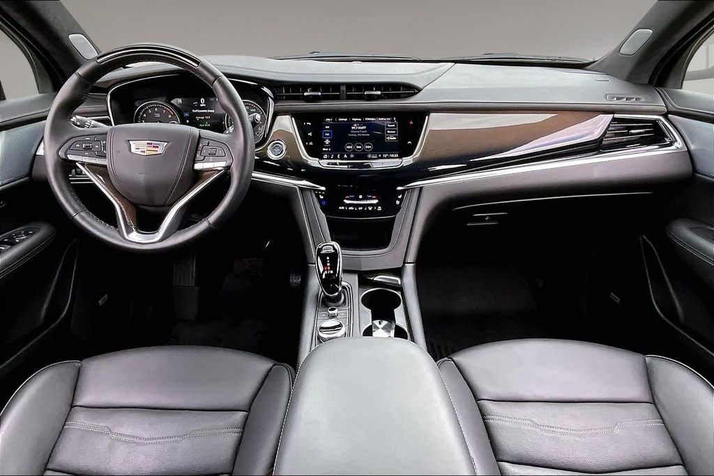 Used 2025 Black Cadillac Premium Luxury image 15