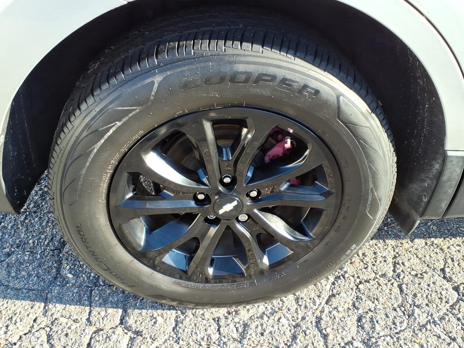 Used 2020 Silver Ice Metallic Chevrolet LT image 7