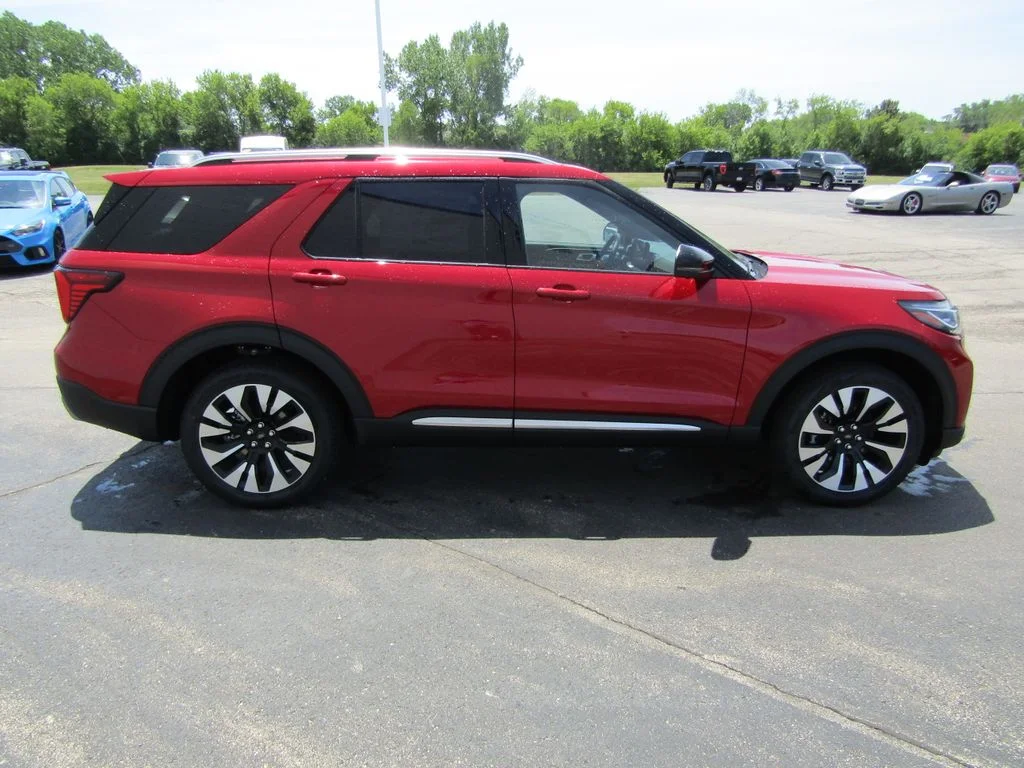 New 2026 Rapid Red Metallic Tinted Clearcoat Ford Platinum™ image 7