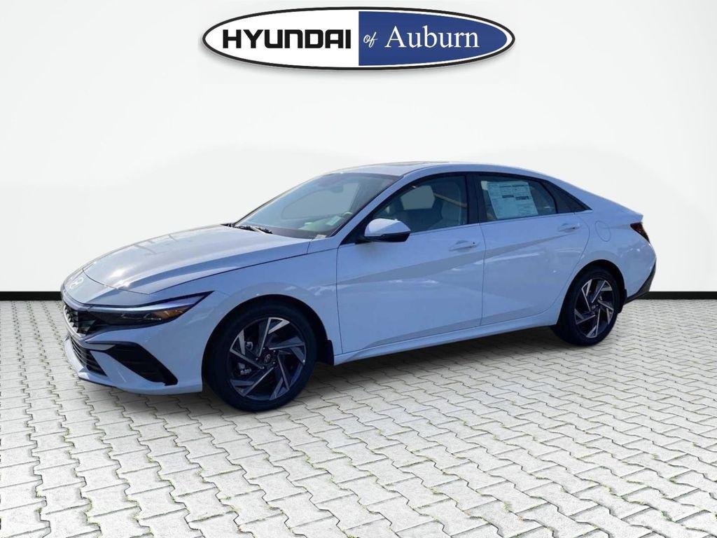 New 2026 White Hyundai Limited image 9
