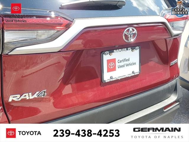 Certified Used 2025 RUBY FLARE PEARL Toyota  image 17