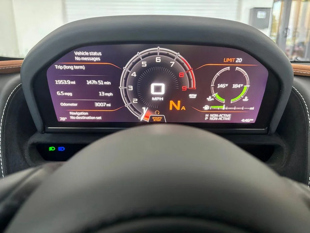 Used 2022 Amaranth Red McLaren Luxury image 4