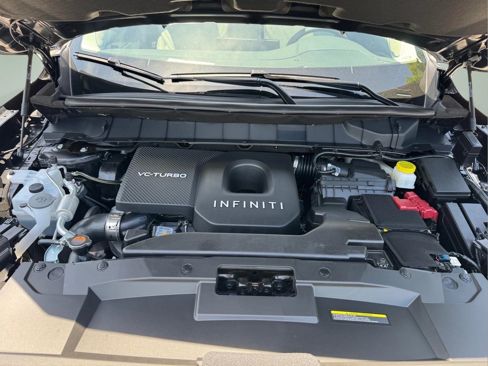 New 2027 Graphite Shadow INFINITI LUXE image 30