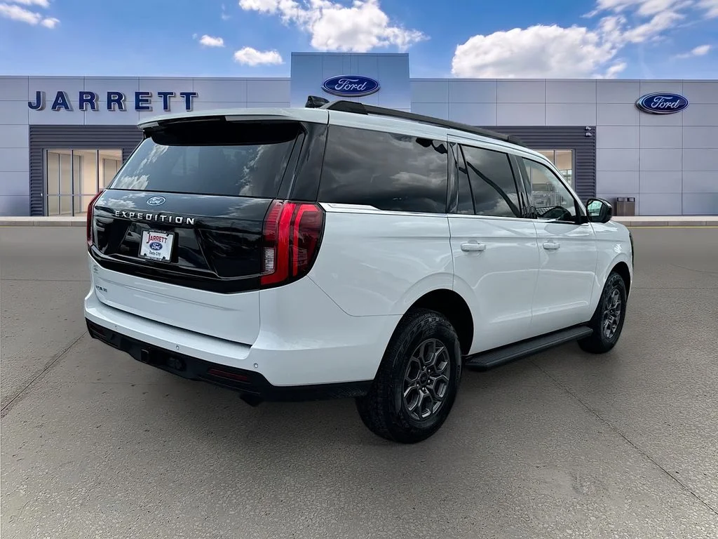 Certified Used 2025 White Ford Active image 7