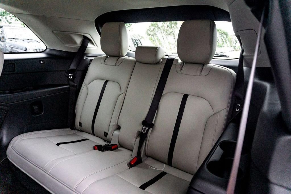 2026 Mazda CX-90 Premium Package - Photo 17