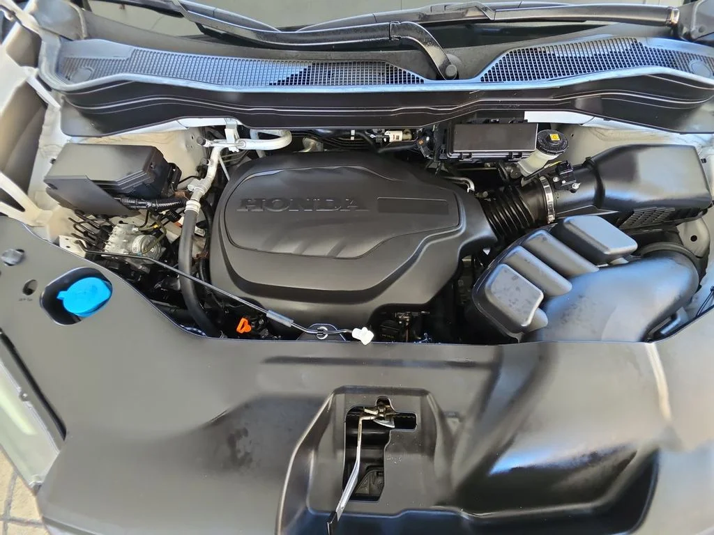 Used 2025  Honda TrailSport image 31