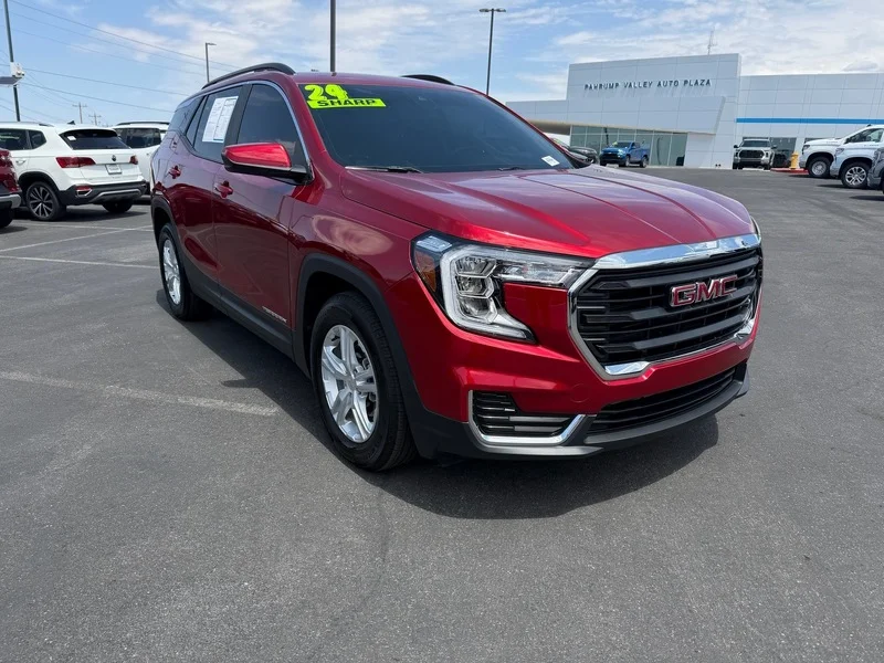 Used 2024 Volcanic Red Tintcoat GMC SLE image 1