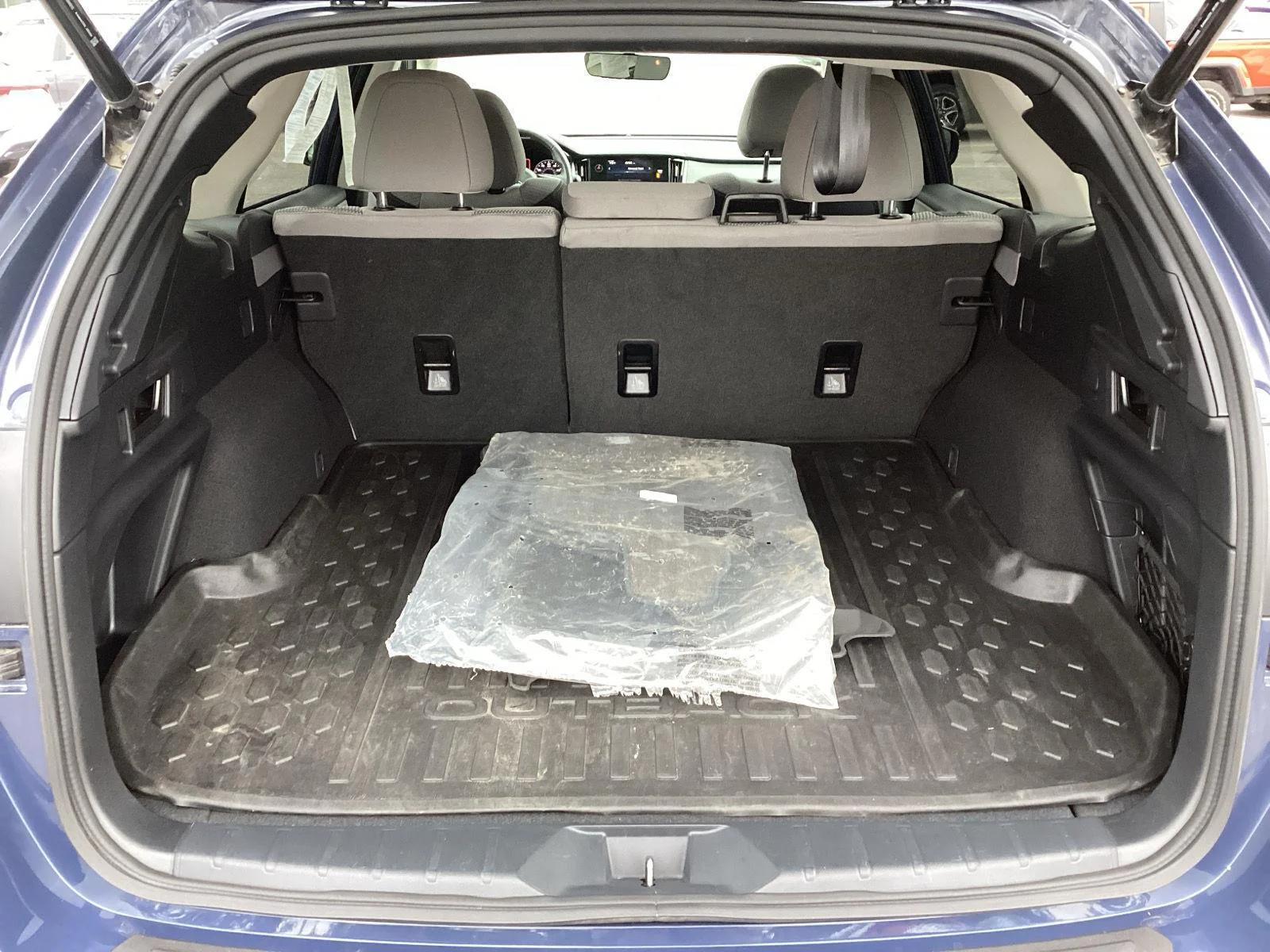 Used 2025 Cosmic Blue Pearl Subaru Premium image 7