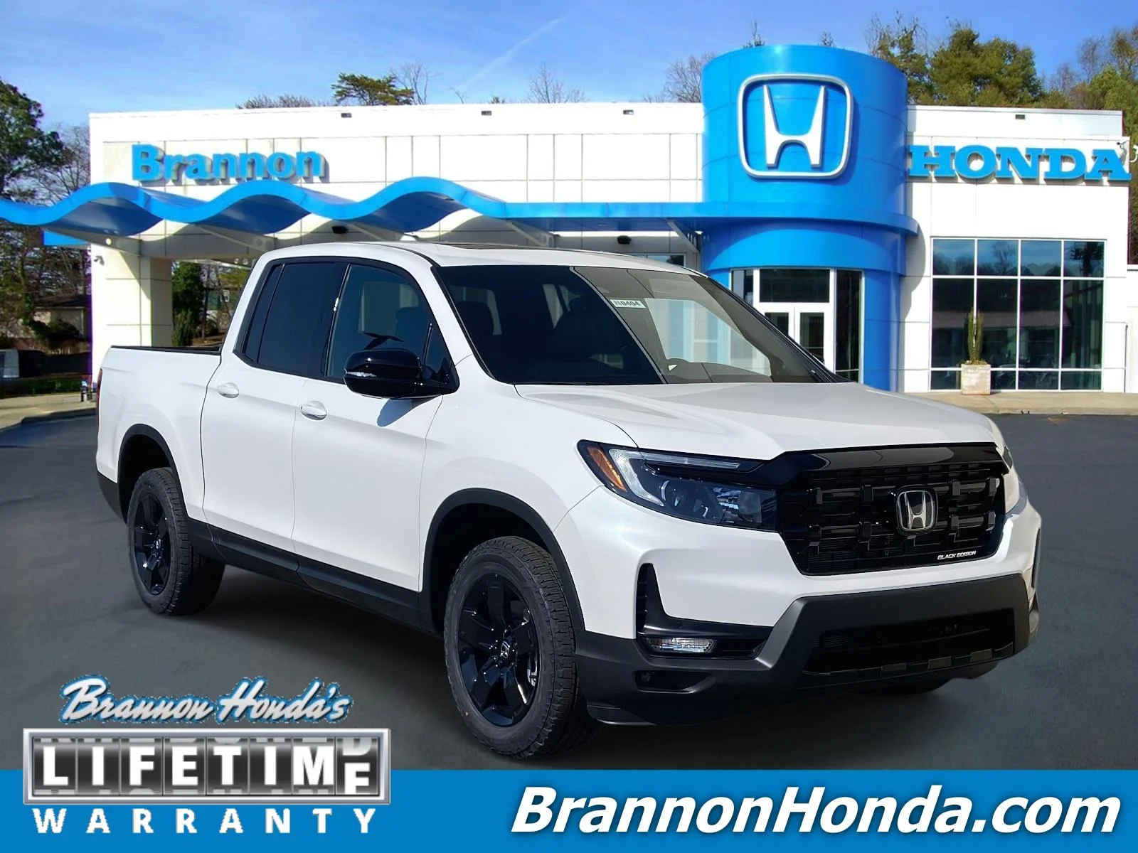 New 2026 PLATINUM WHITE PEARL Honda BLACK EDITION AWD image 1