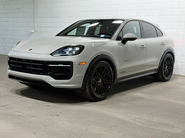 2026 Porsche Cayenne GTS