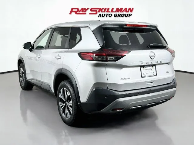 Used 2023 Silver Nissan SV image 5