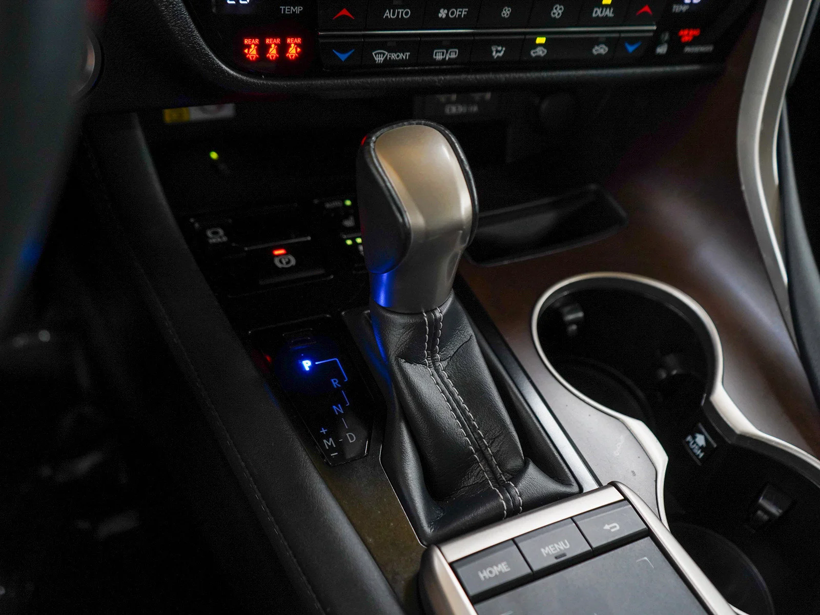 Used 2022 Silver Lexus 350 image 23