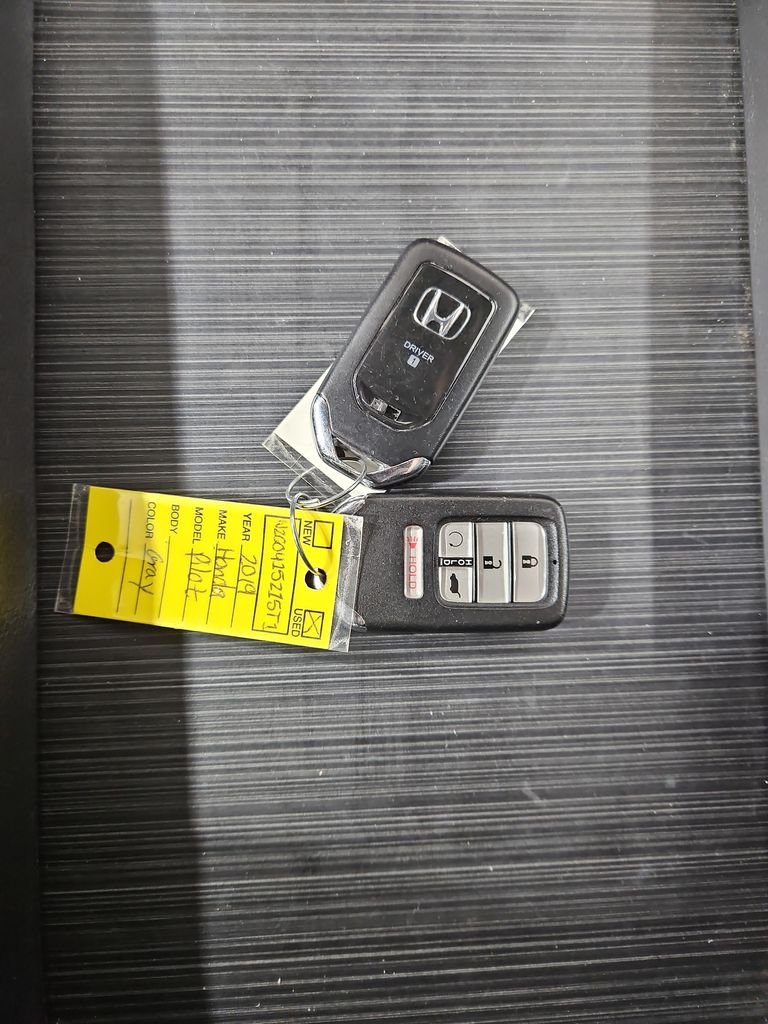 Used 2019  Honda EX-L image 29