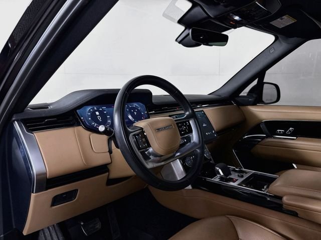 Certified Used 2023 Black Land Rover SE image 9
