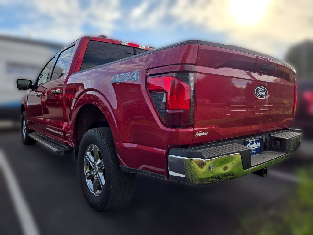 Used 2024 Rapid Red Metallic Tinted Clearcoat Ford XLT image 5
