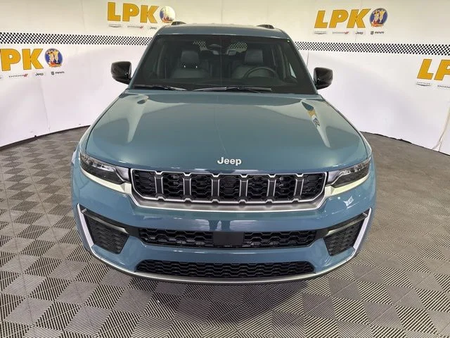 New 2026 Steel Blue Exterior Paint Jeep Limited image 9