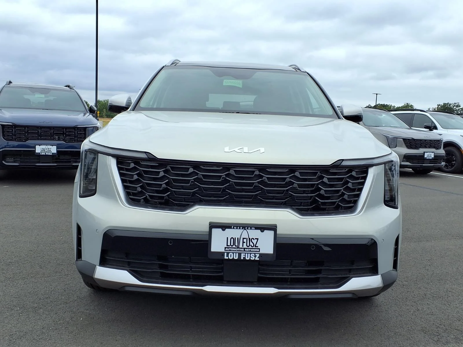 New 2026 Ivory Silver Kia S image 16