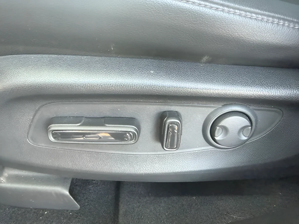 2025 Honda CR-V EX-L - Photo 10