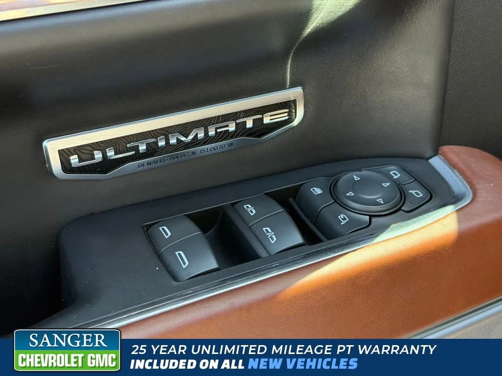 Used 2023 White Frost Tricoat GMC Denali Ultimate image 34