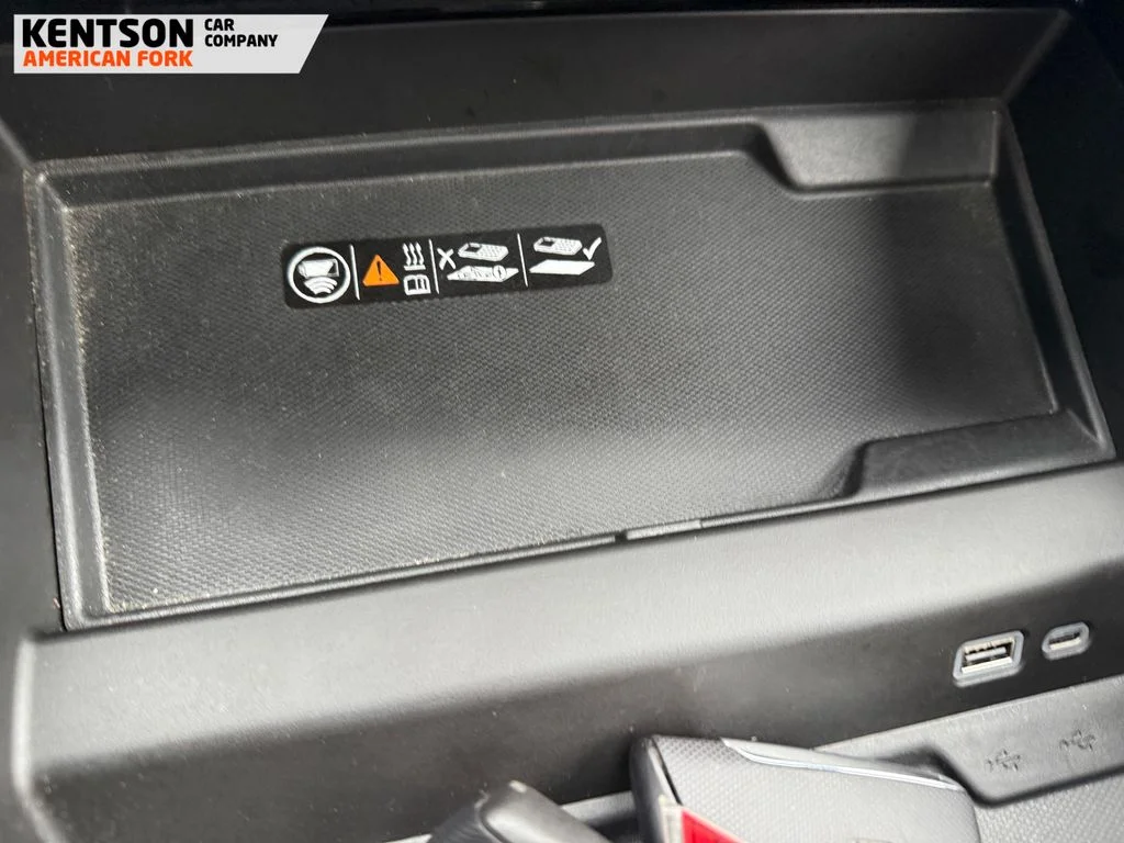 2025 Chevrolet Suburban High Country - Photo 27