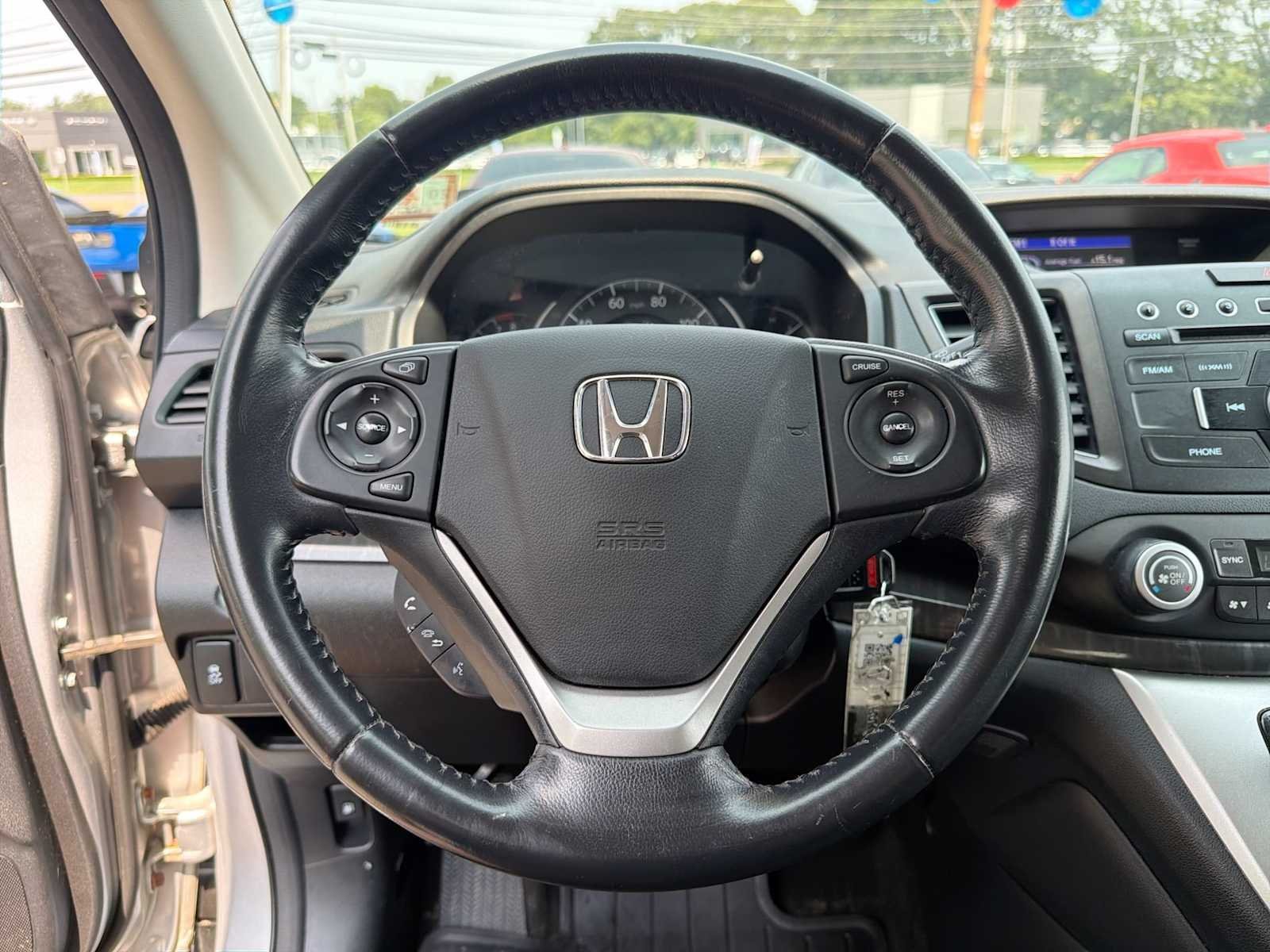 Used 2014 Alabaster Silver Metallic Honda EX-L image 24