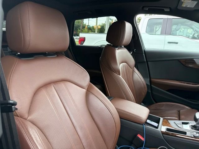 Used 2019 Glacier White Metallic Audi 2.0T Premium image 17