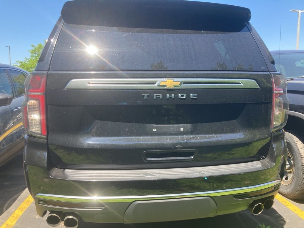 Used 2021 Black Chevrolet High Country image 6