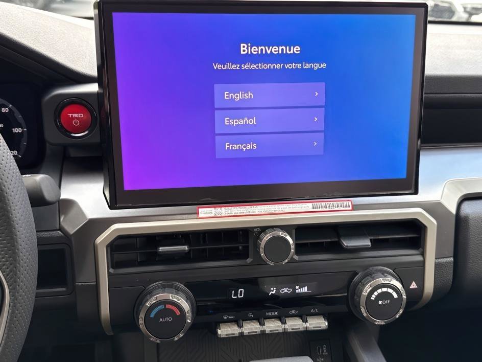 2025 Toyota Tacoma TRD Off Road - Photo 10