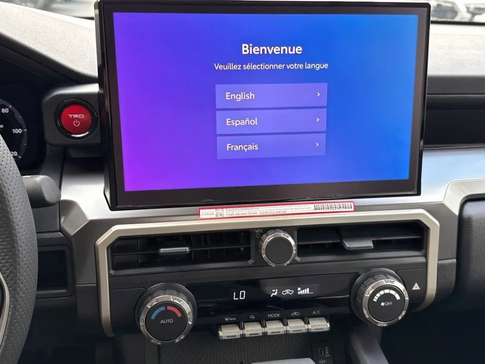2025 Toyota Tacoma TRD Off Road - Photo 10