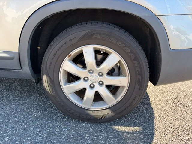 Used 2013 Satin Metal Kia LX image 20