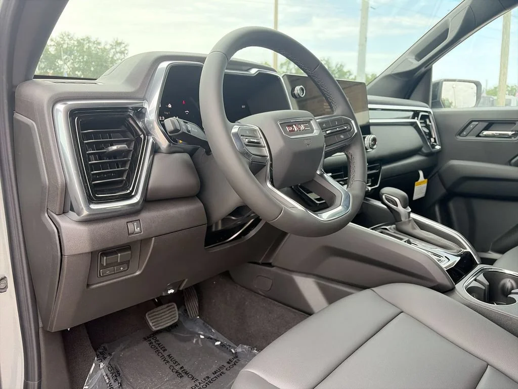 New 2026 Sterling Metallic GMC Elevation image 16
