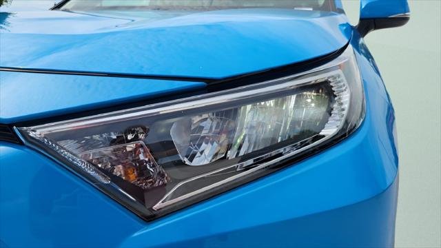 Certified Used 2021 BLUE FLAME Toyota  image 25