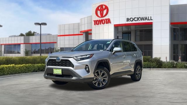 2022 Toyota RAV4 Hybrid XLE Premium