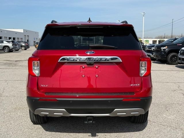 Used 2023 Red Ford XLT image 4