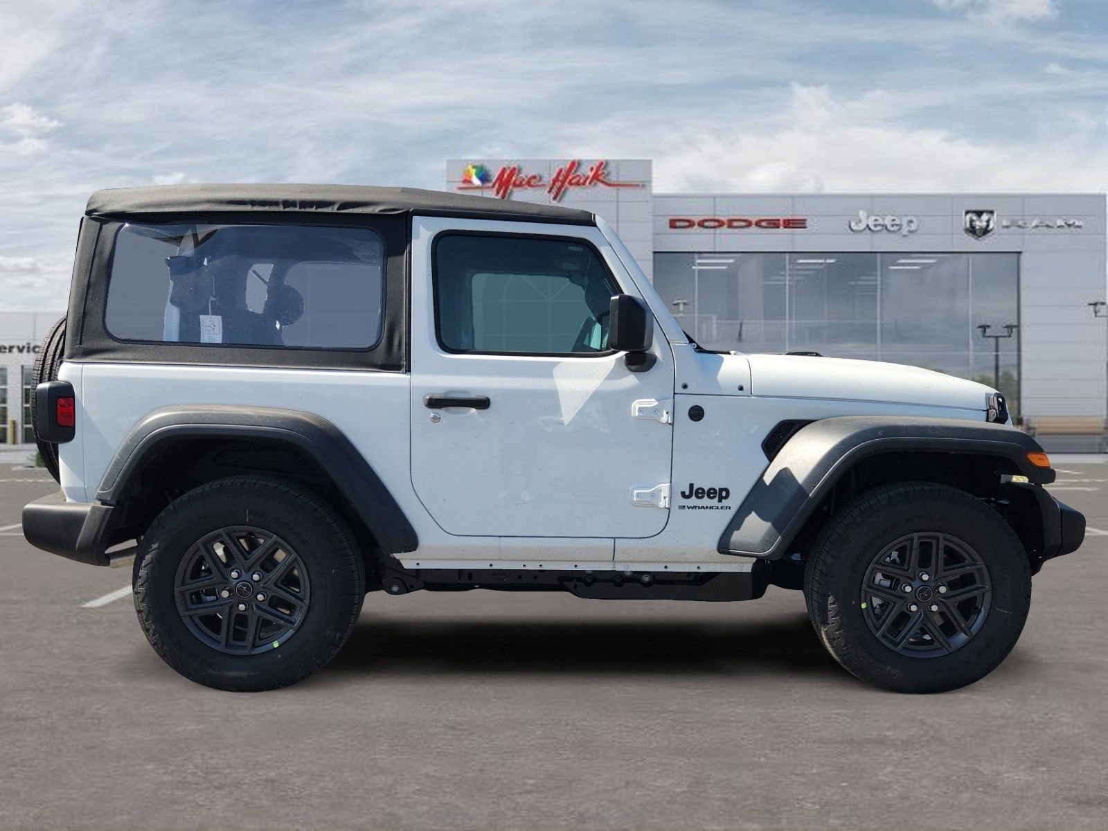 New 2026 Bright White Clear-Coat Exterior Paint Jeep Sport image 6