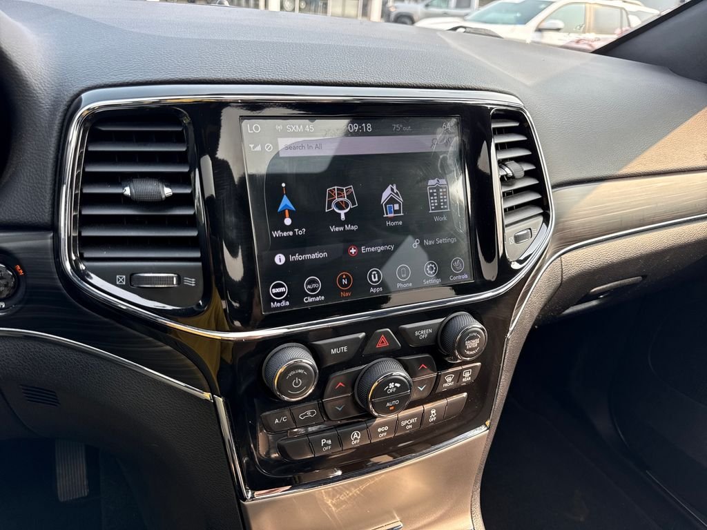 Used 2021 Black Jeep Limited image 15