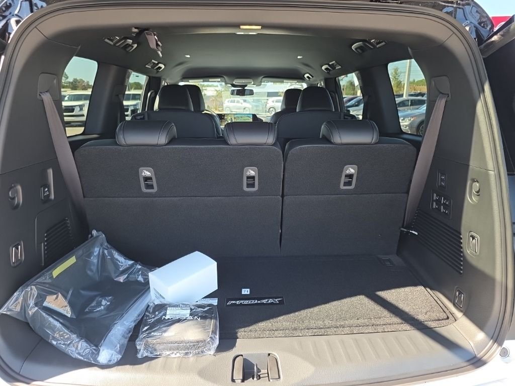 New 2026 Nissan Armada PRO-4X 4D Sport Utility