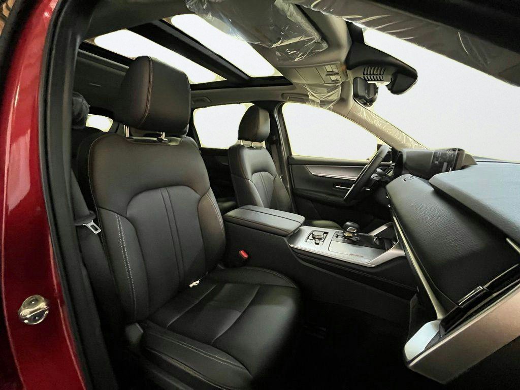2026 Mazda CX-90 Premium Package - Photo 12