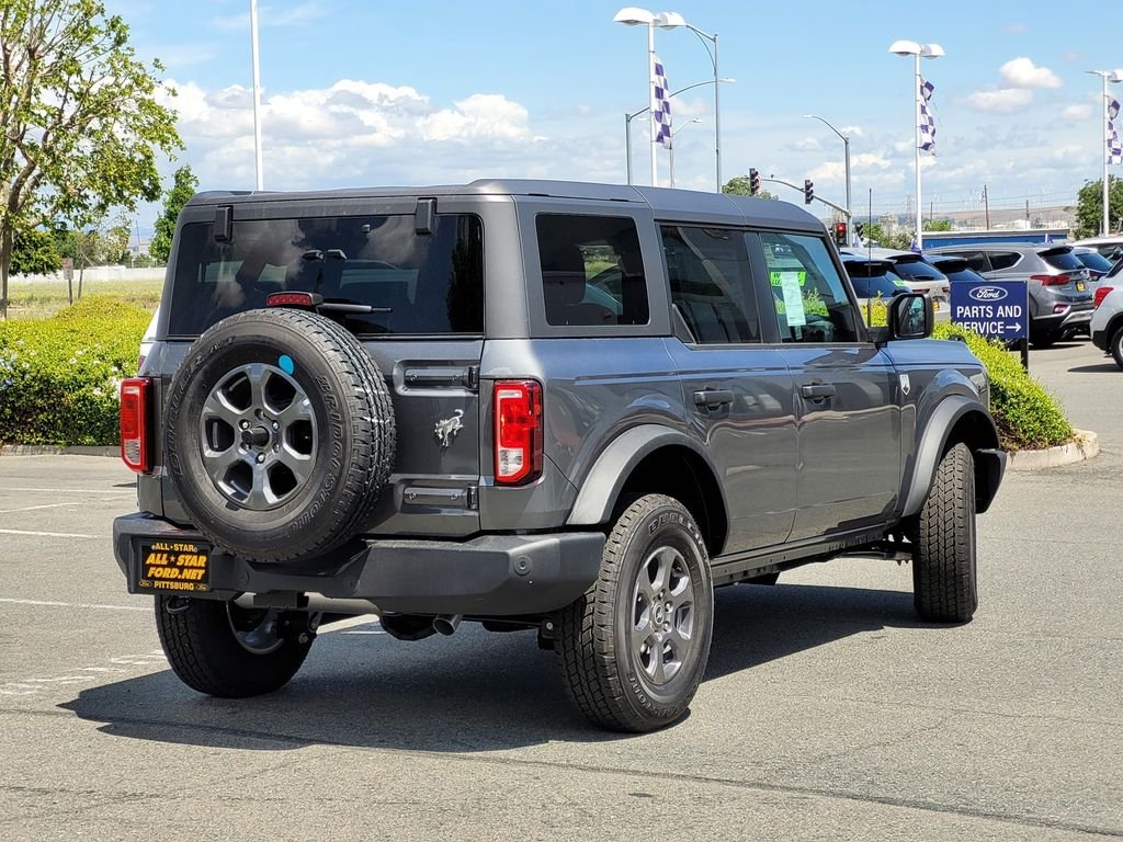 New 2026 Carbonized Gray Metallic Ford Big Bend® image 3