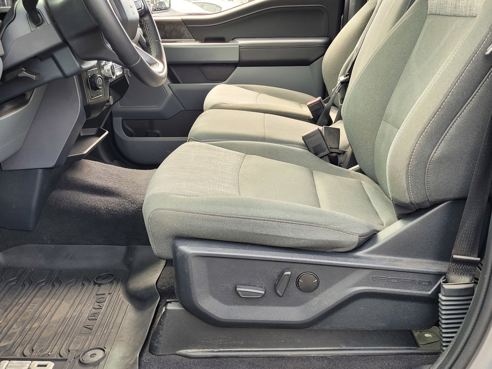 Certified Used 2023 Gray Ford  image 22