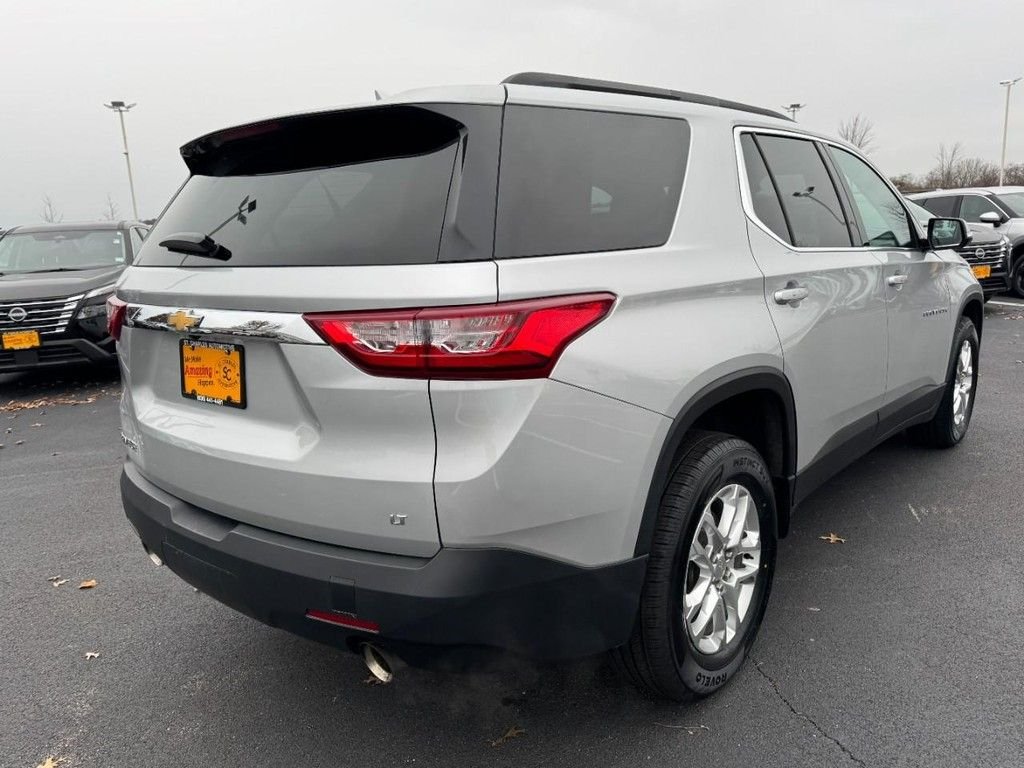 Used 2019 Silver Chevrolet LT image 3