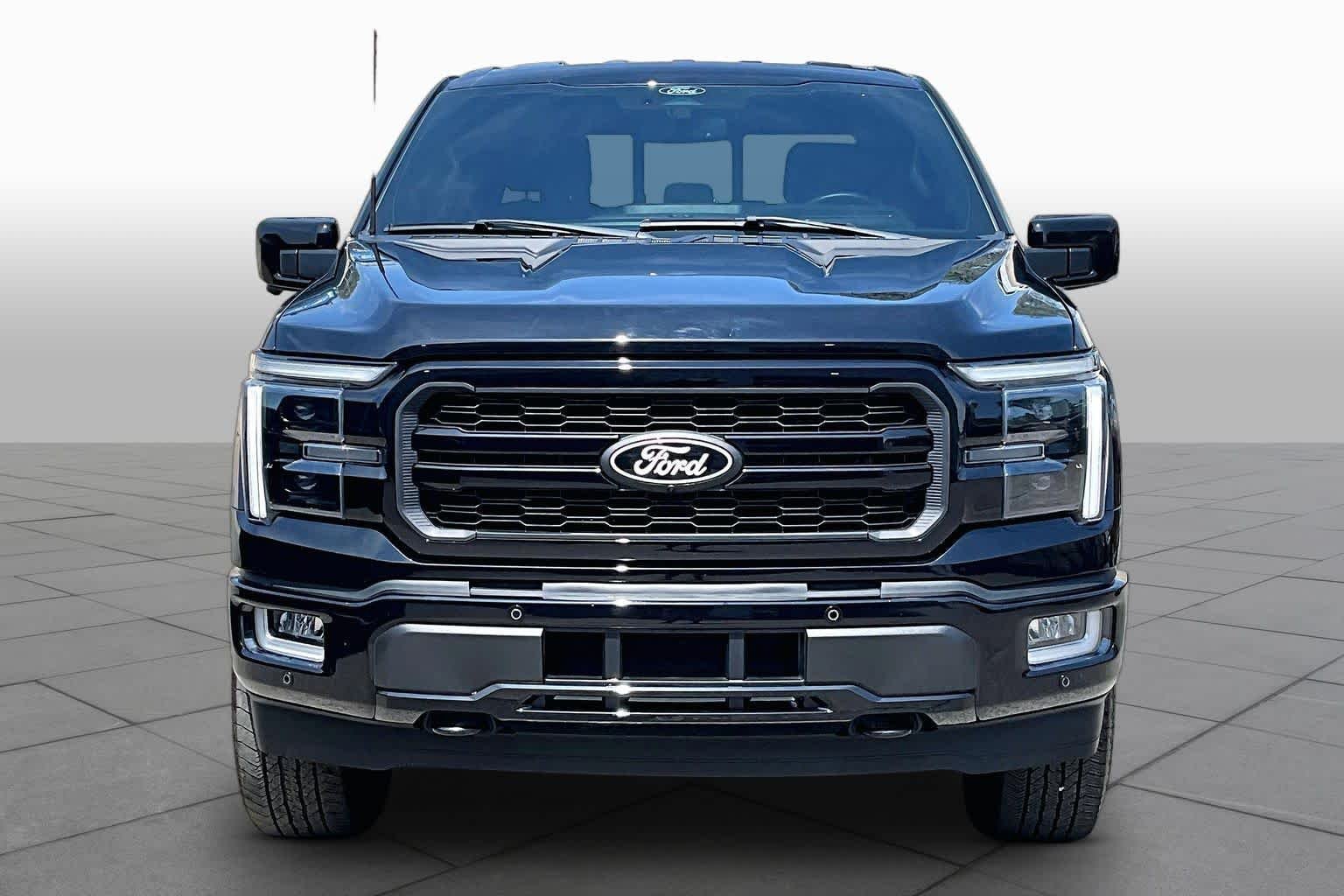 Used 2024 Agate Black Metallic Ford LARIAT image 6