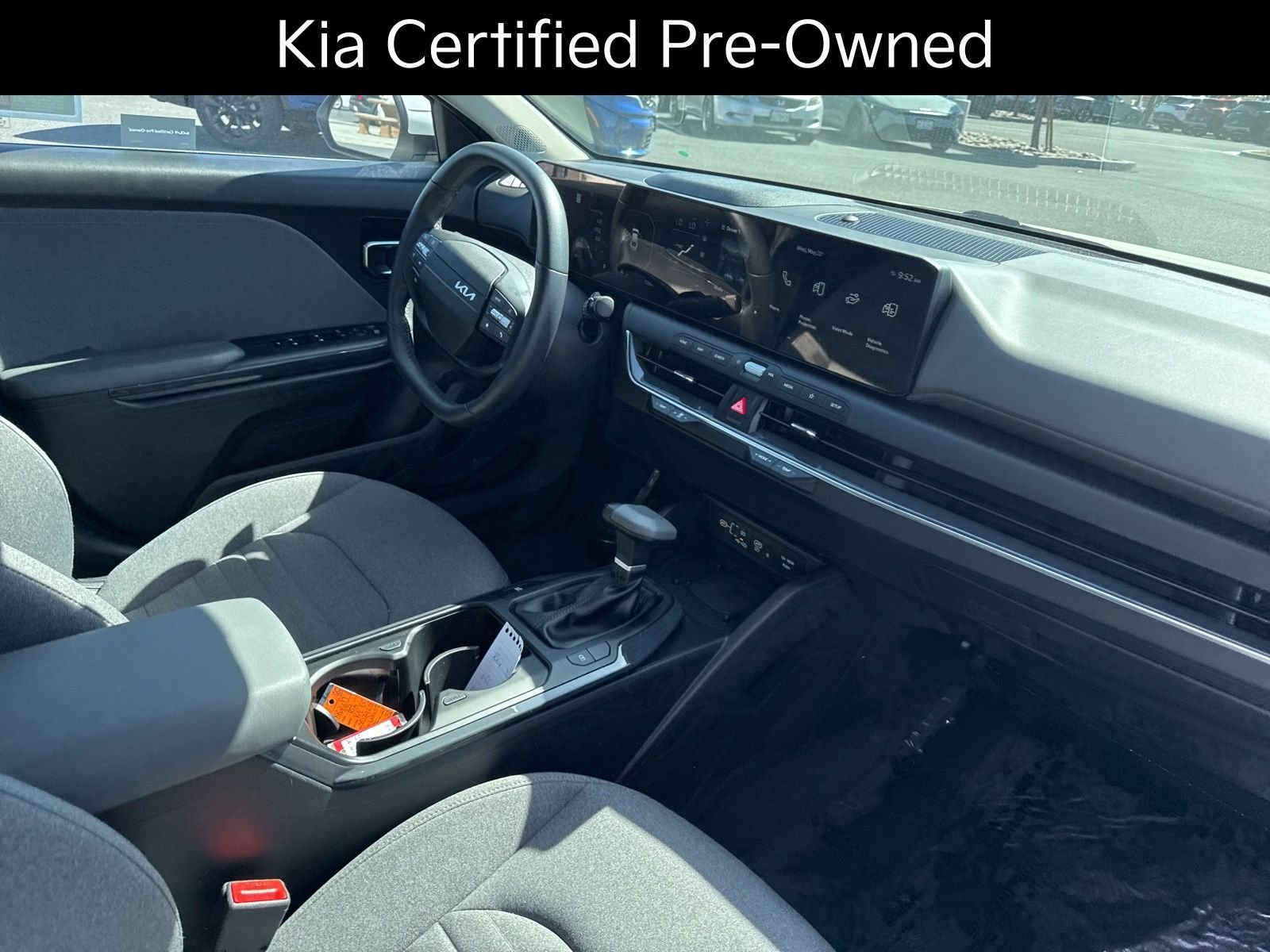 2025 Kia K4 EX - Photo 23