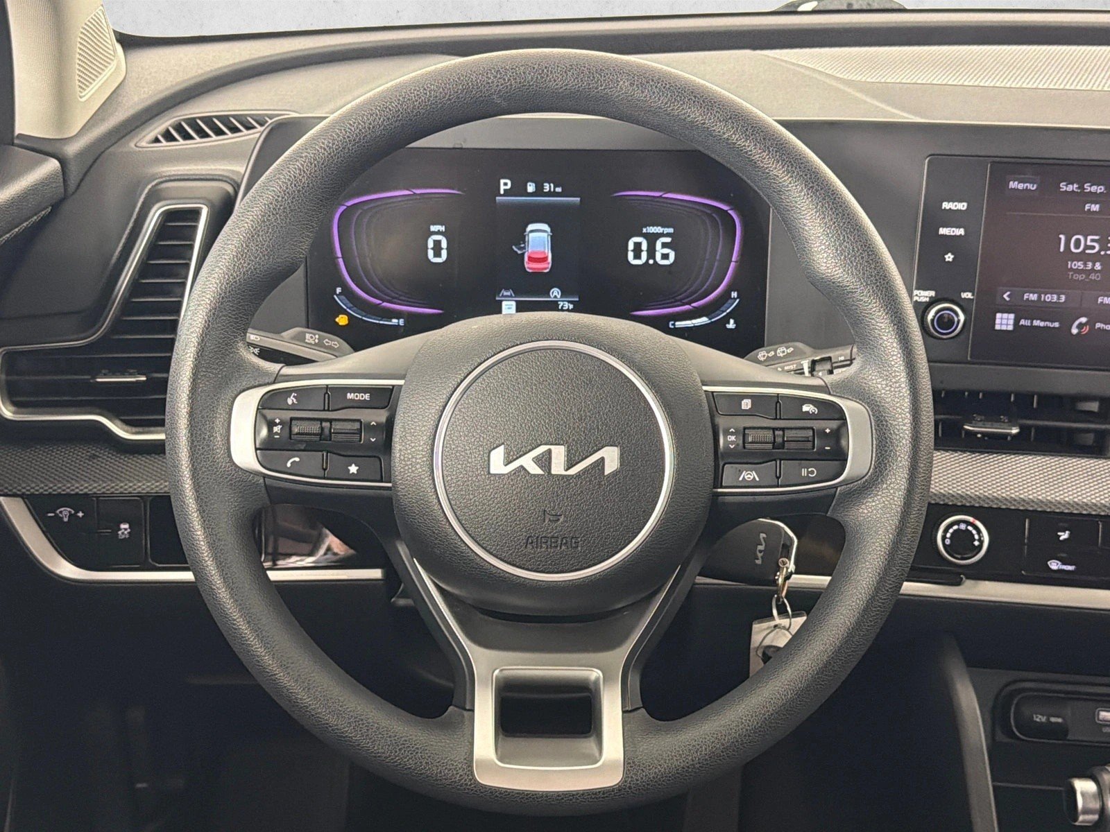 Used 2025 Snow White Pearl Kia LX image 23