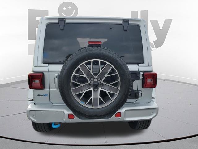Used 2023 Silver Jeep Sahara 4xe image 4